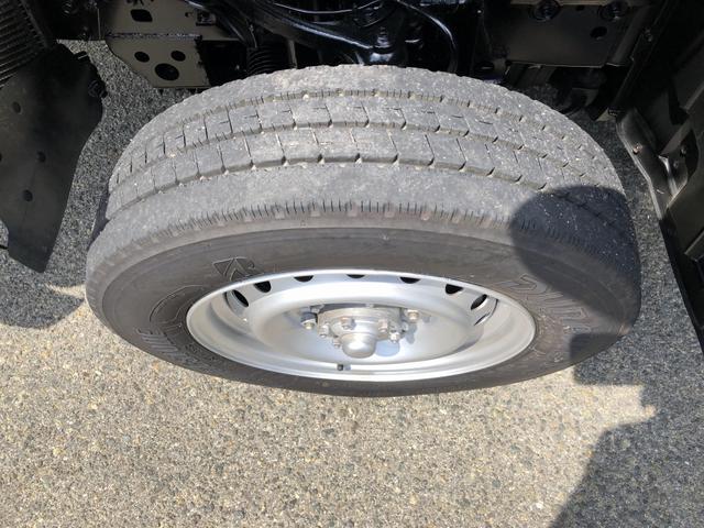 ダイナトラック パネルバン 保冷仕様 フルタイム4WD 950kg積載 須河車体 標準幅 10尺 全低床 リヤ4枚観音式扉 床板張り ラッシング2段(66枚目)