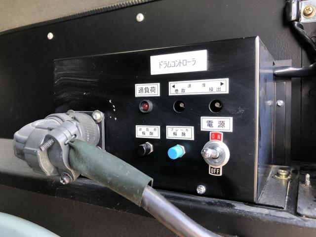 デュトロ 　移動電源車　明電舎イソノボデー製　三相３線　低電圧　２００ｋＶＡ　５５０Ａ　コマツ製ディーゼル発電機　ワイド　ロング　アドブルー不要（18枚目）