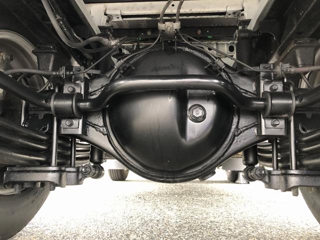 ダイナトラック 　平ボディ　３トン積載　４ナンバー　３．１ｍボディ　標準幅　１０尺　高床　木製あおり３方開　床板張り　アドブルー不要　６速ＭＴ（10枚目）