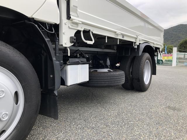 ダイナトラック 　平ボディ　３トン積載　４ナンバー　３．１ｍボディ　標準幅　１０尺　高床　木製あおり３方開　床板張り　アドブルー不要　６速ＭＴ（31枚目）