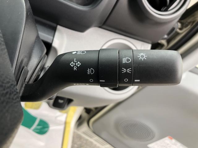 ダイナトラック 　平ボディ　３トン積載　４ナンバー　３．１ｍボディ　標準幅　１０尺　高床　木製あおり３方開　床板張り　アドブルー不要　６速ＭＴ（51枚目）