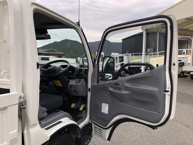 ダイナトラック 　平ボディ　３トン積載　４ナンバー　３．１ｍボディ　標準幅　１０尺　高床　木製あおり３方開　床板張り　アドブルー不要　６速ＭＴ（60枚目）