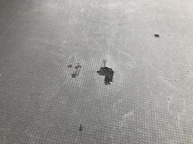 ダイナトラック 　平ボディ　３トン積載　４ナンバー　３．１ｍボディ　標準幅　１０尺　高床　木製あおり３方開　床板張り　アドブルー不要　６速ＭＴ（64枚目）