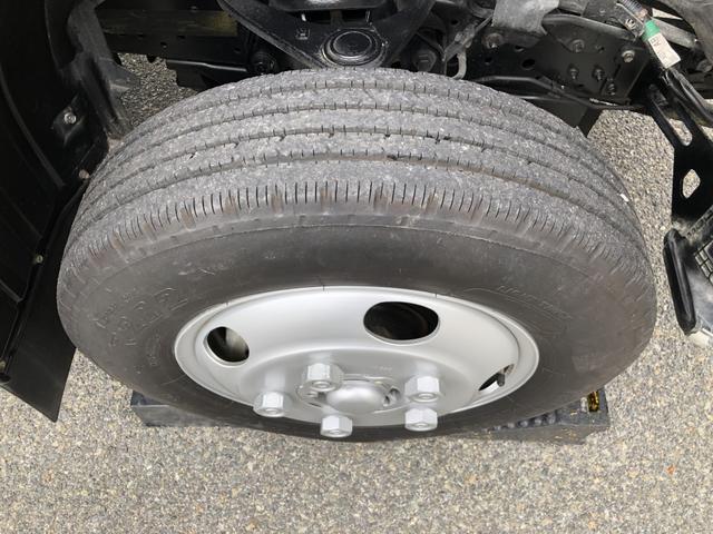 ダイナトラック 　平ボディ　３トン積載　４ナンバー　３．１ｍボディ　標準幅　１０尺　高床　木製あおり３方開　床板張り　アドブルー不要　６速ＭＴ（67枚目）