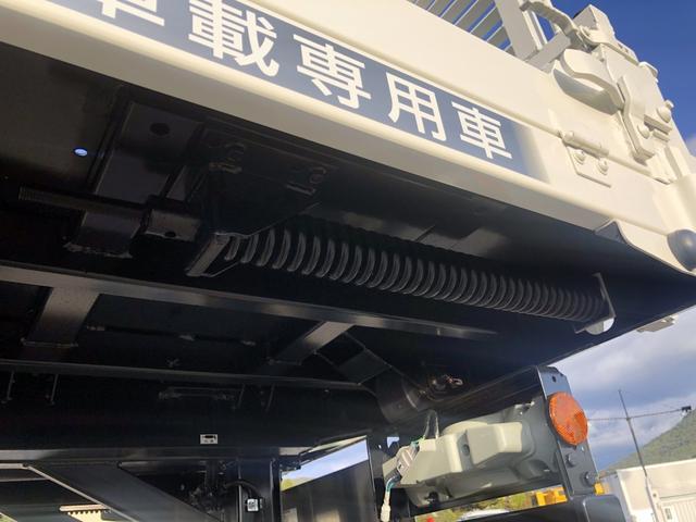 デュトロ ハイグレード 積載車 セーフティローダー 車載専用車 古河ユニック Neo5 ウインチ 固縛装置 ワイド 超ロング 全低床 2.9t積載 アドブルー不要(29枚目)