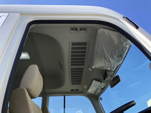 コースター 　マイクロバス　２７人乗り　ＬＸグレード　ロング　６速ＡＴ　自動スイング扉　全席シートベルト　トリコットシート　ラゲージスペース（39枚目）