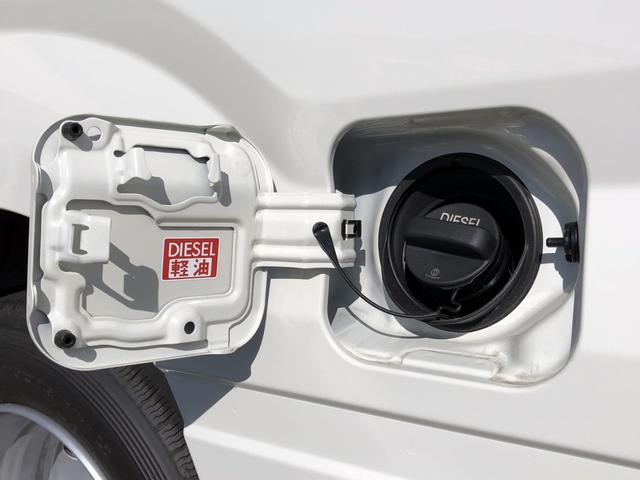 コースター 　マイクロバス　２７人乗り　ＬＸグレード　ロング　６速ＡＴ　自動スイング扉　全席シートベルト　トリコットシート　ラゲージスペース（67枚目）