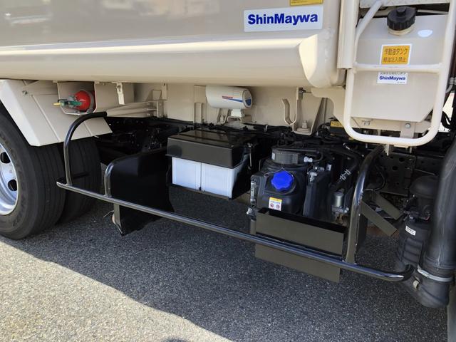 エルフトラック 　プレス式パッカー車　６．０ｍ３　新明和工業製　２９５０ｋｇ積載　連続積込　汚水タンク付　逆流防止装置　ワイド幅　１１尺ミドル　６速ＭＴ（40枚目）