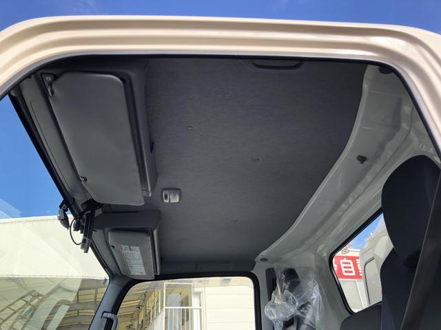 エルフトラック 　プレス式パッカー車　６．０ｍ３　新明和工業製　２９５０ｋｇ積載　連続積込　汚水タンク付　逆流防止装置　ワイド幅　１１尺ミドル　６速ＭＴ（61枚目）