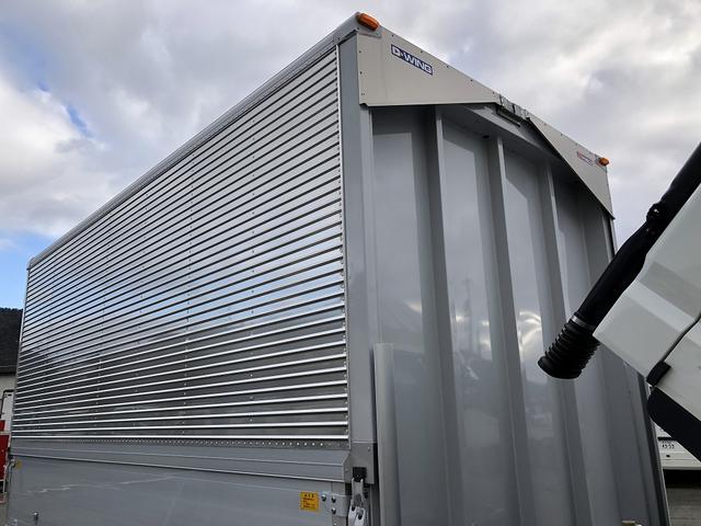 キャンター 　アルミウイング　４．０５ｔ積載　ワイド幅　ロング　全低床　１７５馬力　パブコ製　ラッシング２段　庫内長４．３ｍ　リヤ観音式扉　床板張り（36枚目）