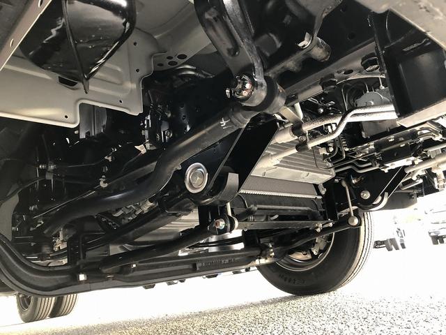 キャンター 　アルミウイング　４．０５ｔ積載　ワイド幅　ロング　全低床　１７５馬力　パブコ製　ラッシング２段　庫内長４．３ｍ　リヤ観音式扉　床板張り（50枚目）