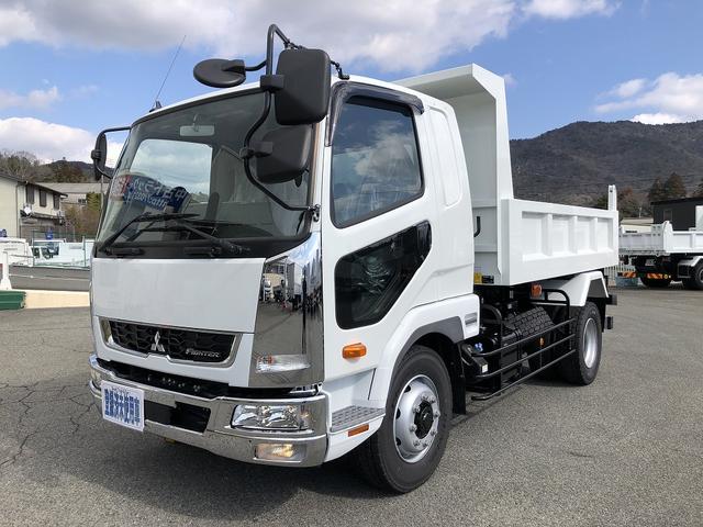 ファイター 　増トン　土砂ダンプ　新明和工業製　７．９トン積載　容積４．０ｍ３　標準幅　ベッド付　３．４ｍボディ　角底　強化一方開　２４０馬力（3枚目）