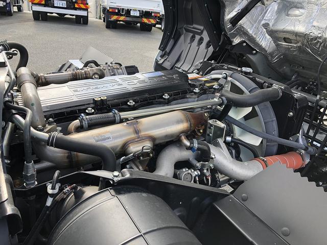 ファイター 　増トン　土砂ダンプ　新明和工業製　７．９トン積載　容積４．０ｍ３　標準幅　ベッド付　３．４ｍボディ　角底　強化一方開　２４０馬力（11枚目）