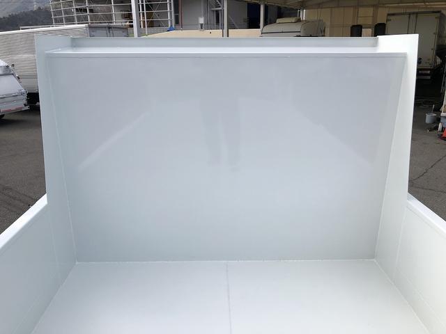 ファイター 　増トン　土砂ダンプ　新明和工業製　７．９トン積載　容積４．０ｍ３　標準幅　ベッド付　３．４ｍボディ　角底　強化一方開　２４０馬力（12枚目）