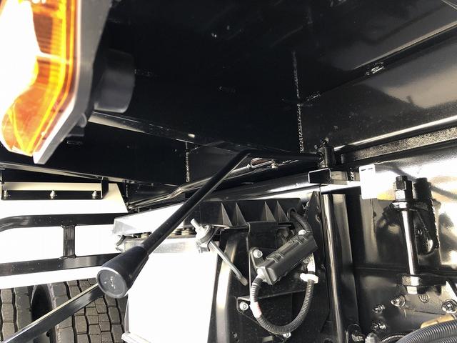 ファイター 　増トン　土砂ダンプ　新明和工業製　７．９トン積載　容積４．０ｍ３　標準幅　ベッド付　３．４ｍボディ　角底　強化一方開　２４０馬力（34枚目）
