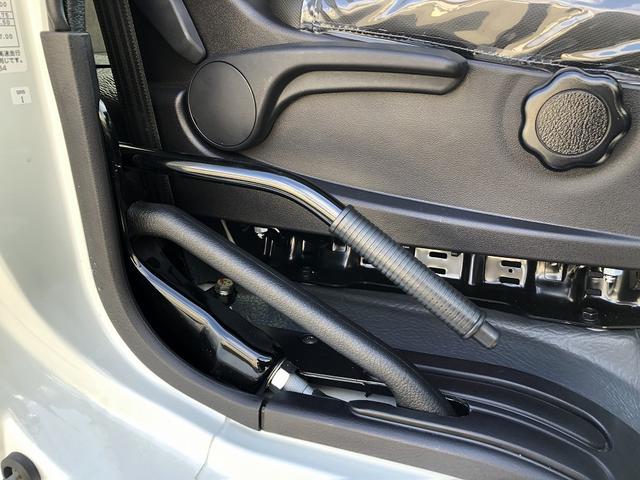 ファイター 　増トン　土砂ダンプ　新明和工業製　７．９トン積載　容積４．０ｍ３　標準幅　ベッド付　３．４ｍボディ　角底　強化一方開　２４０馬力（62枚目）