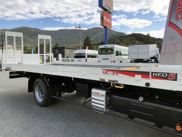 デュトロ 　車両運搬車　ハイグレード　古河ユニック製　２．９ｔ積載　ユニックキャリアＮｅｏ５　ラジコン　ウインチ付　ワイド　ボディ長５．７ｍ　アドブルー不要　１８０馬力（3枚目）