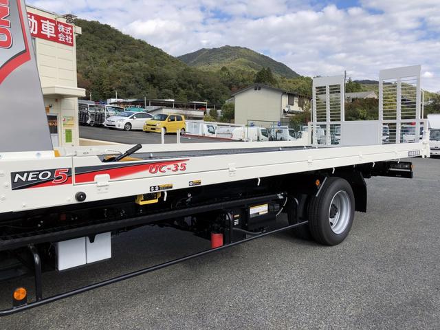 デュトロ 　車両運搬車　ハイグレード　古河ユニック製　２．９ｔ積載　ユニックキャリアＮｅｏ５　ラジコン　ウインチ付　ワイド　ボディ長５．７ｍ　アドブルー不要　１８０馬力（4枚目）