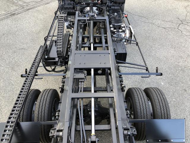 デュトロ 　車両運搬車　ハイグレード　古河ユニック製　２．９ｔ積載　ユニックキャリアＮｅｏ５　ラジコン　ウインチ付　ワイド　ボディ長５．７ｍ　アドブルー不要　１８０馬力（37枚目）