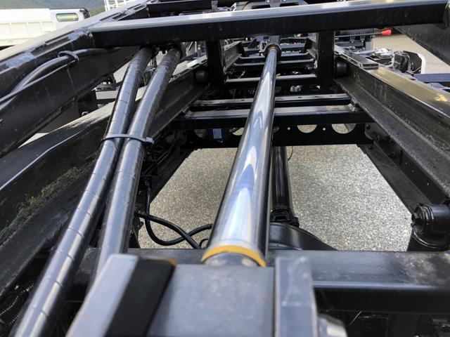 デュトロ 　車両運搬車　ハイグレード　古河ユニック製　２．９ｔ積載　ユニックキャリアＮｅｏ５　ラジコン　ウインチ付　ワイド　ボディ長５．７ｍ　アドブルー不要　１８０馬力（39枚目）