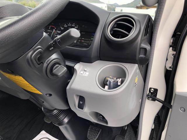 デュトロ 　車両運搬車　ハイグレード　古河ユニック製　２．９ｔ積載　ユニックキャリアＮｅｏ５　ラジコン　ウインチ付　ワイド　ボディ長５．７ｍ　アドブルー不要　１８０馬力（58枚目）