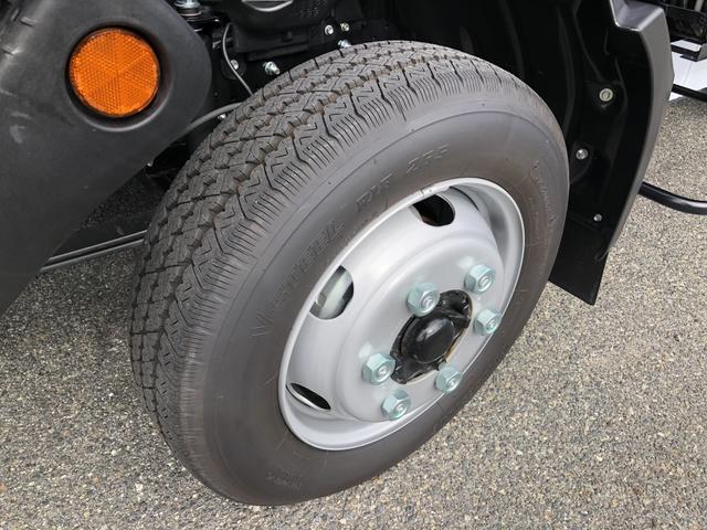 デュトロ 　車両運搬車　ハイグレード　古河ユニック製　２．９ｔ積載　ユニックキャリアＮｅｏ５　ラジコン　ウインチ付　ワイド　ボディ長５．７ｍ　アドブルー不要　１８０馬力（72枚目）