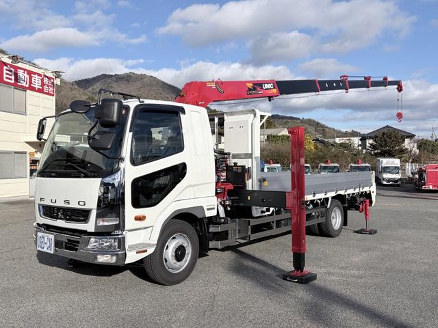 ファイター 　増トン　６段セルフクレーン　重機運搬車　古河ユニック　警報仕様　５．８トン積載　５．５ｍボディ　標準幅　ベッド付　　サニックス製造りボディ　あゆみ板付（3枚目）