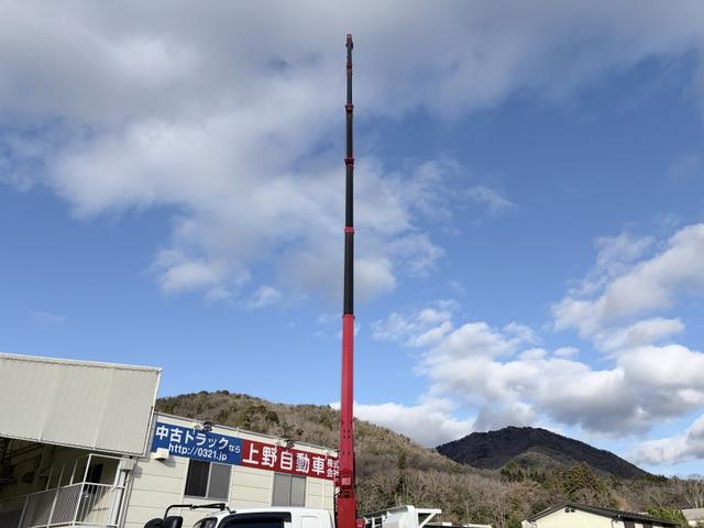 ファイター 　増トン　６段セルフクレーン　重機運搬車　古河ユニック　警報仕様　５．８トン積載　５．５ｍボディ　標準幅　ベッド付　　サニックス製造りボディ　あゆみ板付（26枚目）