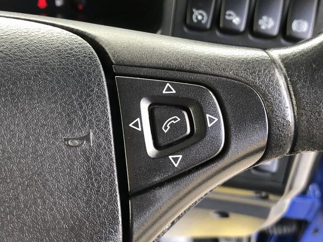 スウェーデンその他 　スカニア　Ｇ４９０　ダブルトラクタ　４９０馬力　ＮＲ付　３軸２デフ　ベッド付　リヤエアサス　ＪＯＳＴ製カプラ　第５輪荷重２５ｔ　１２速ＡＴ（44枚目）