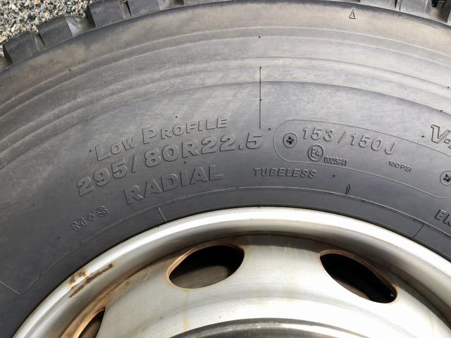 スウェーデンその他 　スカニア　Ｇ４９０　ダブルトラクタ　４９０馬力　ＮＲ付　３軸２デフ　ベッド付　リヤエアサス　ＪＯＳＴ製カプラ　第５輪荷重２５ｔ　１２速ＡＴ（59枚目）