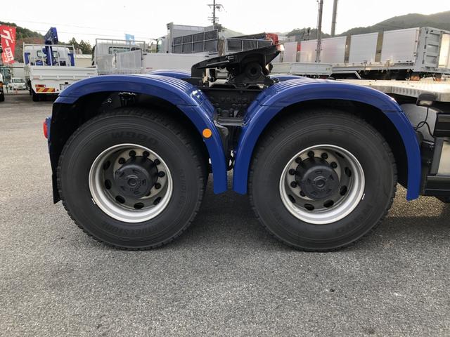 スウェーデンその他 　スカニア　Ｇ４９０　ダブルトラクタ　４９０馬力　ＮＲ付　３軸２デフ　ベッド付　リヤエアサス　ＪＯＳＴ製カプラ　第５輪荷重２５ｔ　１２速ＡＴ（65枚目）