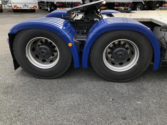 スウェーデンその他 　スカニア　Ｇ４９０　ダブルトラクタ　４９０馬力　ＮＲ付　３軸２デフ　ベッド付　リヤエアサス　ＪＯＳＴ製カプラ　第５輪荷重２５ｔ　１２速ＡＴ（67枚目）