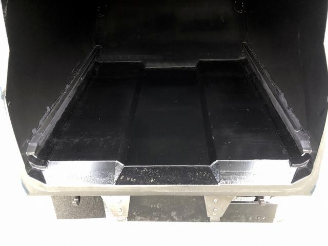 キャンター 　プレス式パッカー　５．９ｍ３　極東開発工業製　プレスパック　連続積込　汚水タンク付　リヤシャッター式扉　３０５０ｋｇ積載　ワイド幅　１１尺ミドル（22枚目）