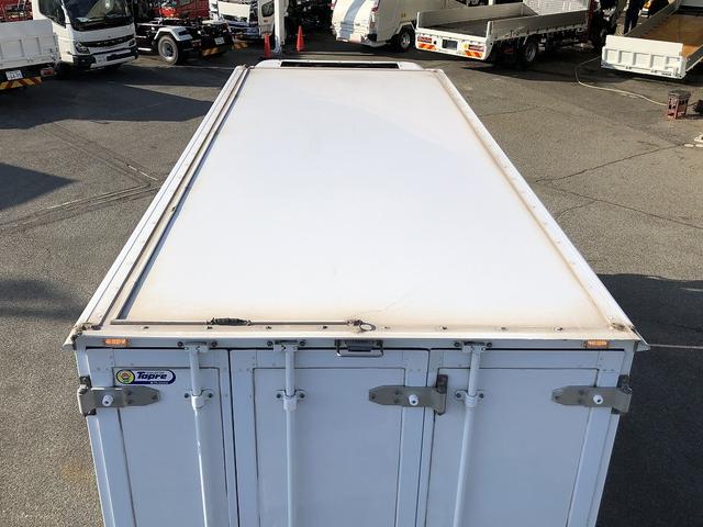 エルフトラック 　中温冷凍車　－５℃設定　東プレ製　スタンバイ機能付　左右スライドドア　リヤ３枚観音式扉　標準幅　ロング　２トン積載　４．４ｍボディ　アドブルー不要　６速ＭＴ（32枚目）