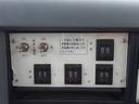 　標識車　道路規制車　ＬＥＤ電光表示板　キタムラ産業製　４画面表示　ディーゼル発電機付　Ｗキャブ　７人乗り　標準幅　１．６ｔ積載（53枚目）