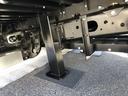 　増トン　４段セルフクレーン　重機運搬車　６．７ｔ積載　タダノ　警報仕様　ウインチ　あゆみ板付　５．７ｍボディ　横根太増し強化　ワイド幅　ベッド付（27枚目）