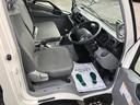 デュトロ 　ローダーダンプ　新明和工業製　３．７トン積載　ワイド　１１尺ミドル　高床　道板兼用リヤゲート　スライド用ラジコン付　角底ボディ　アドブルー不要（8枚目）