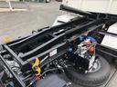 　ローダーダンプ　新明和工業製　３．７トン積載　ワイド　１１尺ミドル　高床　道板兼用リヤゲート　スライド用ラジコン付　角底ボディ　アドブルー不要（45枚目）