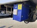 　中温冷凍車　－５℃設定　東プレ製　スタンバイ機能付　左右スライドドア　リヤ３枚観音式扉　標準幅　ロング　２トン積載　４．４ｍボディ　アドブルー不要　６速ＭＴ（39枚目）