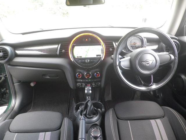 ＭＩＮＩ クーパーＳ　ビルシュタイン車高調／デイライト／純正ブラック１７インチアルミ／ＨＤＤナビ／ミラーＥＴＣ／ブルートゥース／ＵＳＢ／ＡＵＸ／ディスプレイリングライト／オートライト／コンフォートアクセス（26枚目）