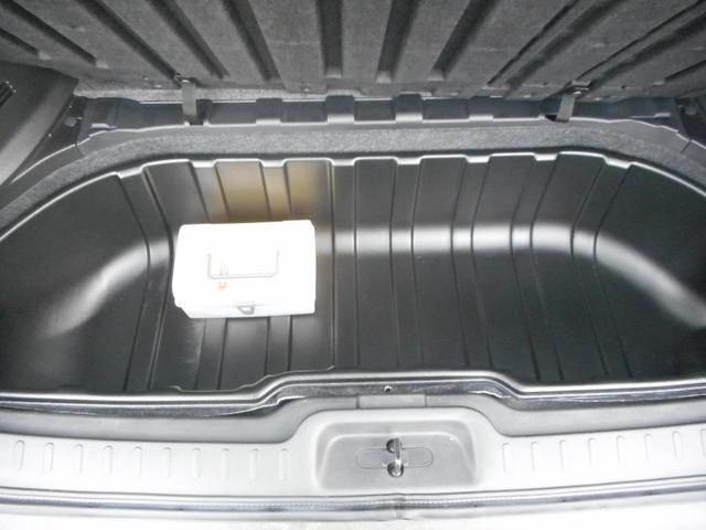 セレナ ハイウェイスター　両側パワースライドドア　ナビ　ＴＶ　ＣＤ　ＤＶＤバックカメラ　ＵＶカットプライバシーガラス　ＨＩＤ　フォグランプ　アルミ（43枚目）