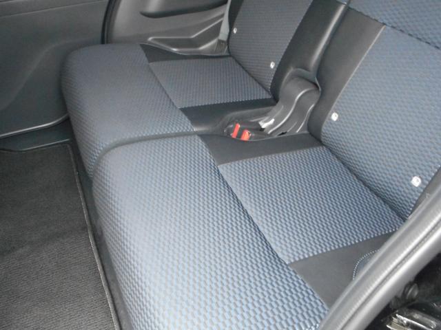 タント カスタムＸ　両側パワースライドドア　ナビ地デジ　バックカメラ　ＥＴＣ　衝突軽減装置　誤発進防止装置　レーンアシスト　ＵＶカットプライバシーガラス　スマートキー２個（10枚目）