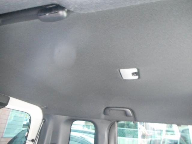 タント カスタムＸ　両側パワースライドドア　ナビ地デジ　バックカメラ　ＥＴＣ　衝突軽減装置　誤発進防止装置　レーンアシスト　ＵＶカットプライバシーガラス　スマートキー２個（18枚目）