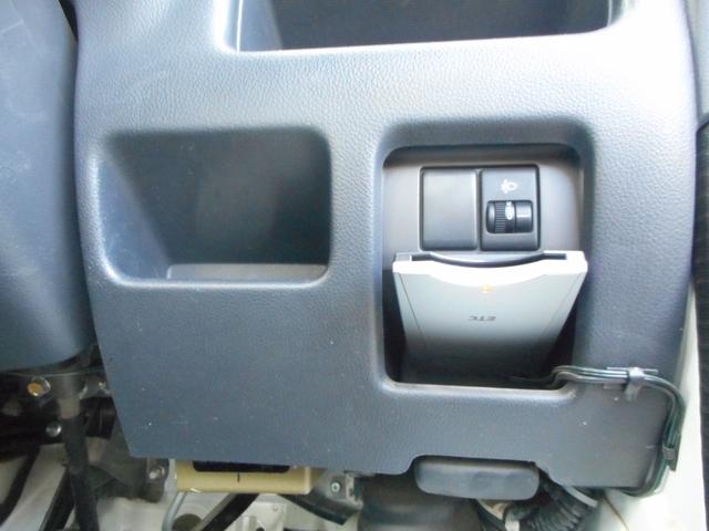 キャリイトラック ＫＣエアコン・パワステ　ハイロー切り替え式パートタイム４ＷＤ　エアコン　パワステ　ＥＴＣ（9枚目）