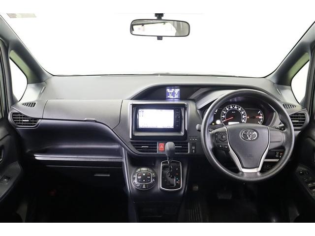 ヴォクシー X アイドリングストップ機能 エアバック 両側電動SD ダブルエアコン 盗難防止 Rカメラ フルセグ地デジ DVD再生可 ナビ&TV ドラレコ付 WSRS キ-レス エアコン パワステ メモリナビ PW(4枚目)