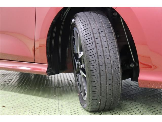 ヤリス Ｚ　サイドＳＲＳ　ＡＡＣ　バックモニタ　スマキー　横滑防止装置　キーフリー　アルミ　ＬＥＤランプ　パワーウインドウ　定期点検記録簿　助手席エアバック　クルコン　エアバッグ　パワーステアリング　ナビ　ＥＴＣ（11枚目）