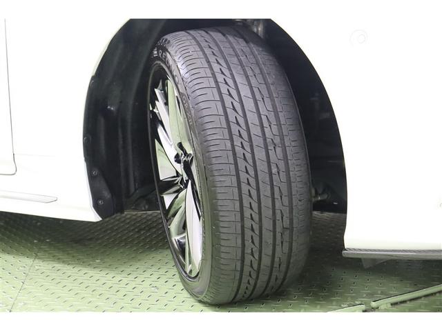 クラウンハイブリッド ＲＳアドバンス　クルーズＣ　ＰＣＳ　バックモニター　Ｗエアバッグ　ＤＶＤ　ＴＶナビ　定期点検記録簿　地デジ　インテリキー　運転席エアバッグ　パワーシート　ＡＵＸ　アルミ　メモリナビ　パワーウィンドウ　ＬＥＤライト（9枚目）