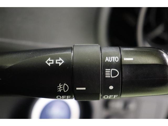 アクア Ｓスタイルブラック　ＡＵＸ端子　記録簿あり　バックモニタ－　地デジフルセグ　ナビＴＶ　イモビライザー　ＬＥＤライト　スマートキープッシュスタート　ＥＴＣ付き　Ｗエアバッグ　キーフリ　メモリーナビゲーション　ドラレコ付き（20枚目）