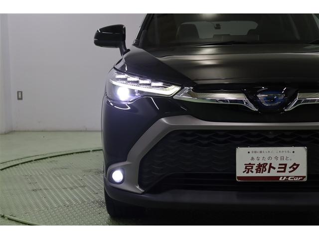 カローラクロス ハイブリッド　Ｚ　ムーンルーフ　衝突軽減Ｂ　フルセグテレビ　スマキ－　半レザー　Ｂモニター　アクティブクルーズコントロール　メモリナビ　イモビ　ＬＥＤ　ＡＣ　運転席Ｐシート　メディアプレイヤー接続　キーレス　パワステ（9枚目）