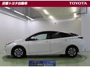 車線はみ出し防止警告【レーンアシスト】、衝突予防および衝突安全システム【PCS】で安心を。障害物や歩行者などを検知、警告してくれる【クリアランスソナー】がトラブルを未然に防ぐサポートをしてくれます。